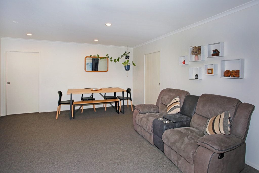 1 Barnaby Road, Tuakau, Tuakau - Carousel 21
