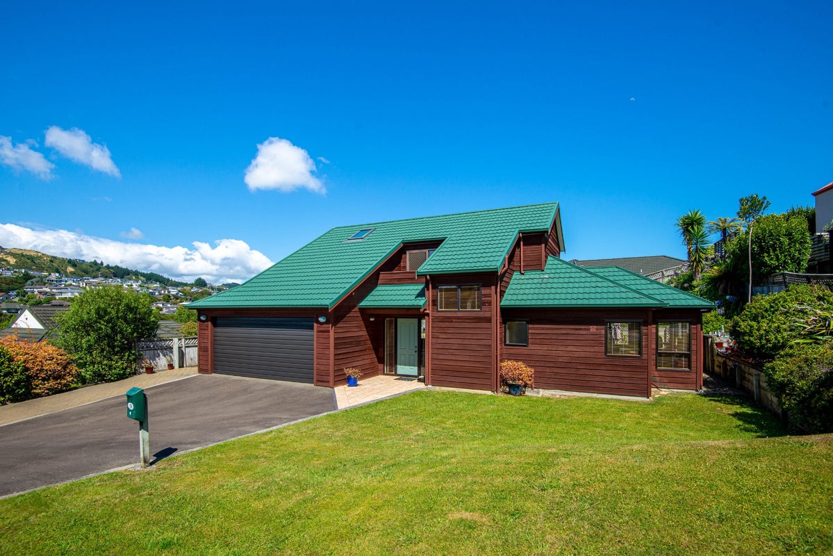 2A Navigation Drive, Whitby, Porirua - Carousel 2