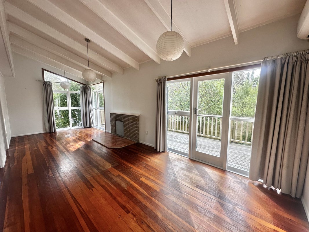 41 Saffron Street, Birkdale, Auckland - Carousel 2