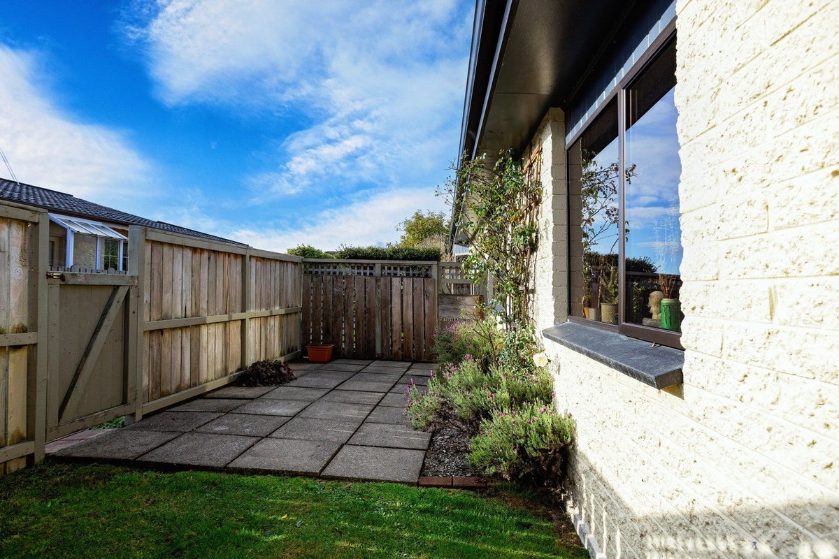 92 Gladstone Terrace, Gladstone, Invercargill - Carousel 23