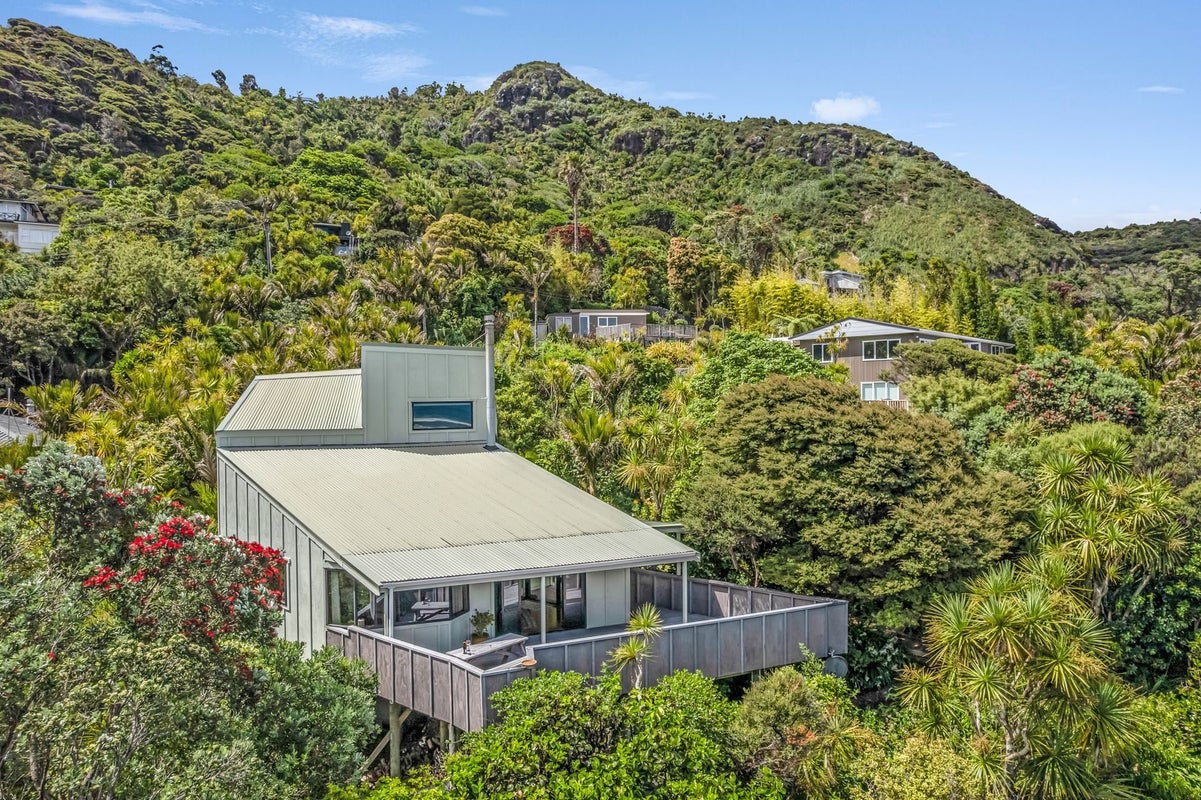 117 Seaview Road, New Lynn - Carousel 2