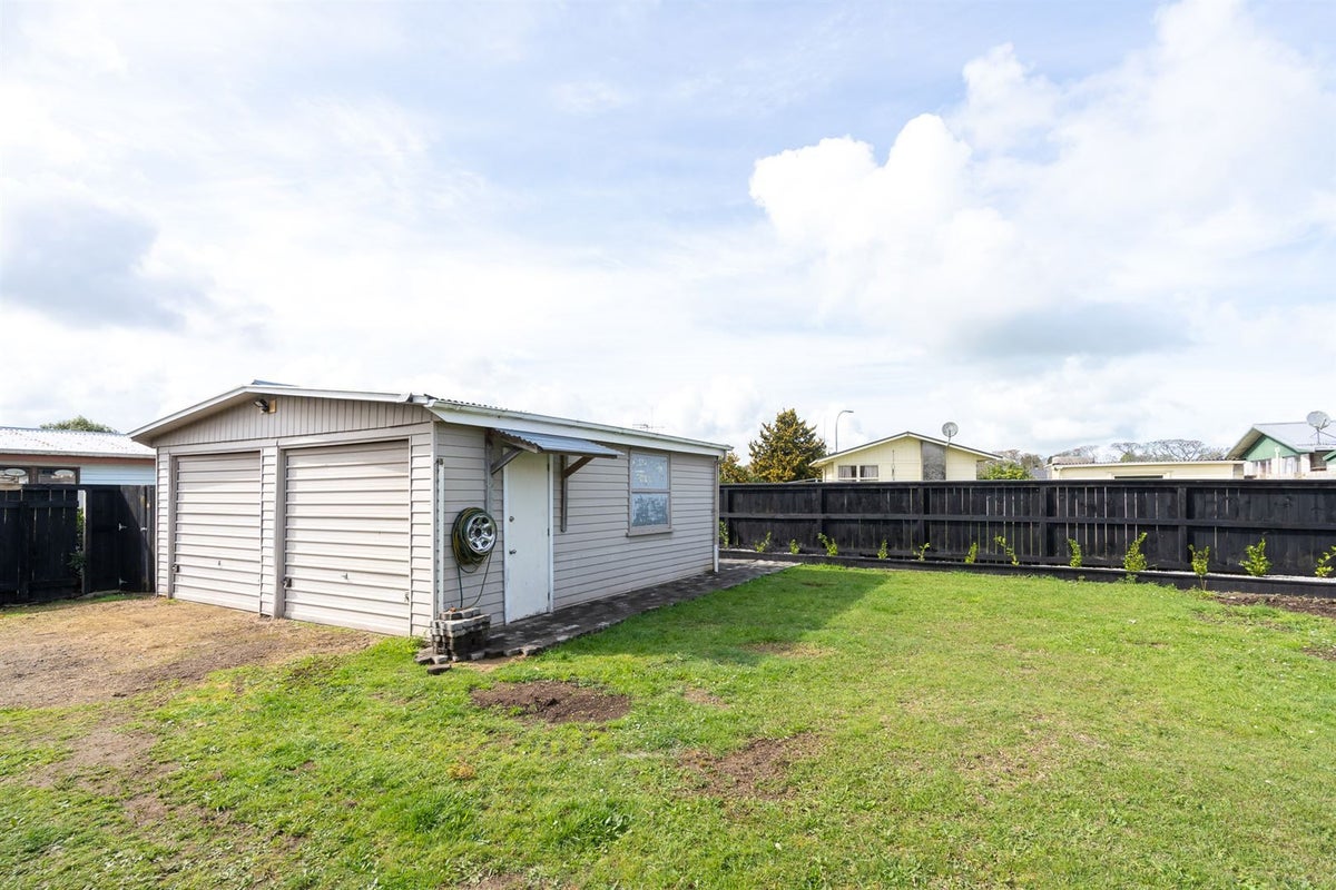 107 Whatawhata Road, Dinsdale, Hamilton - Carousel 17