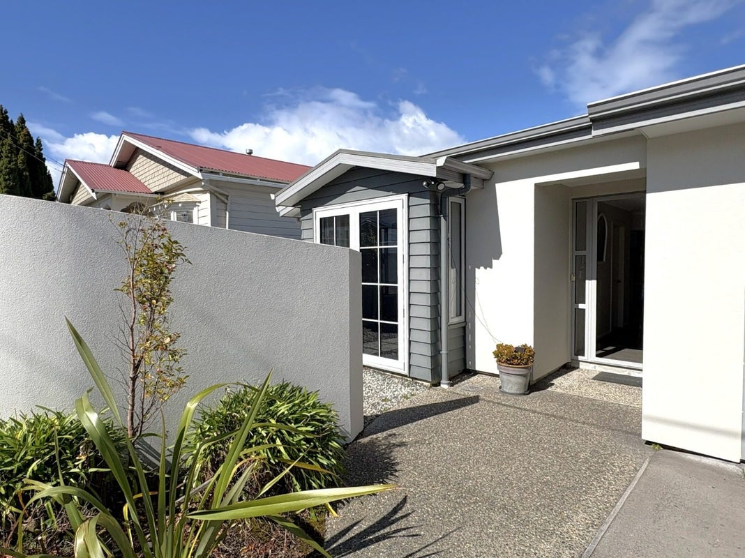30 Henry Street, Maori Hill, Dunedin, Otago - Carousel 1