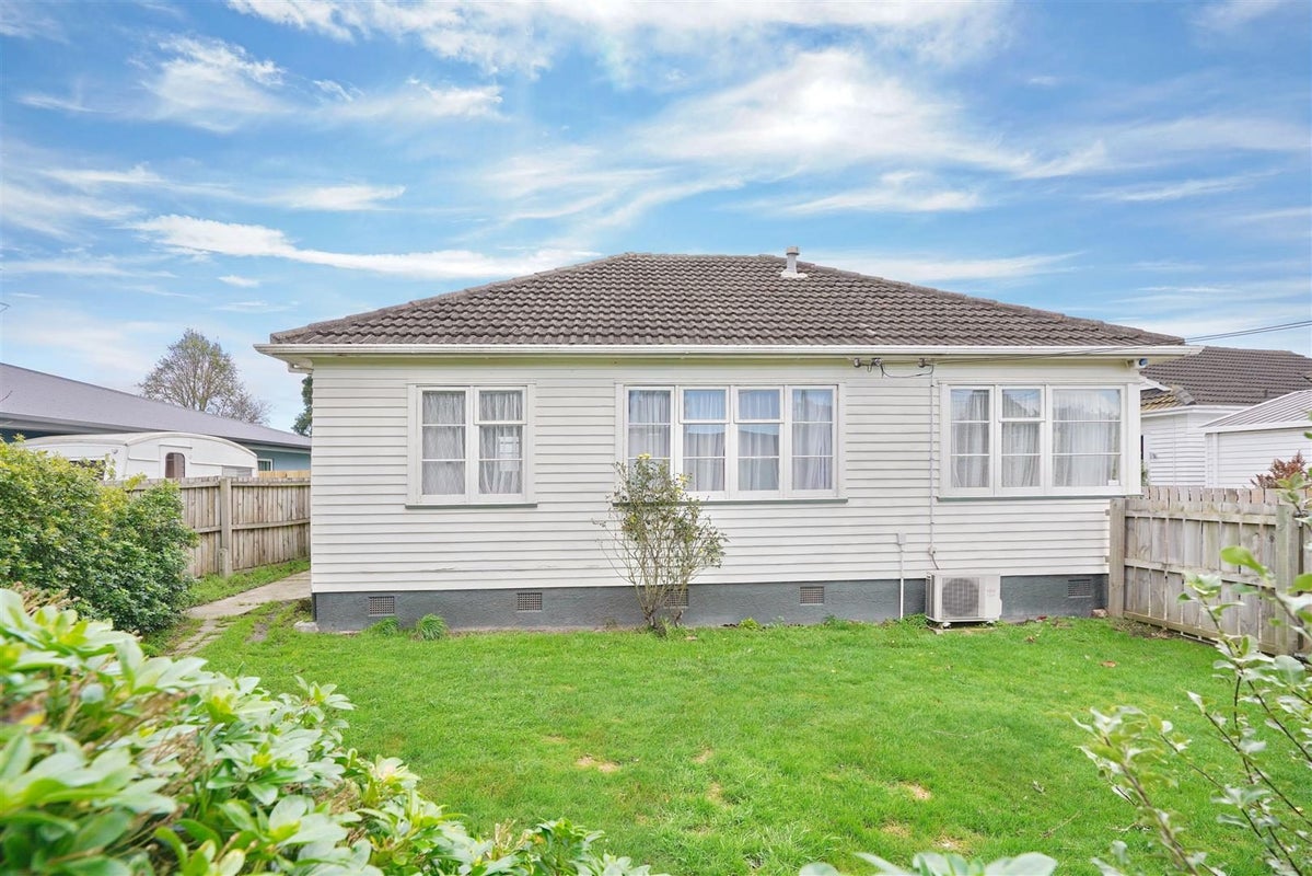 5 Denvir Street, Strowan, Christchurch - Carousel 1