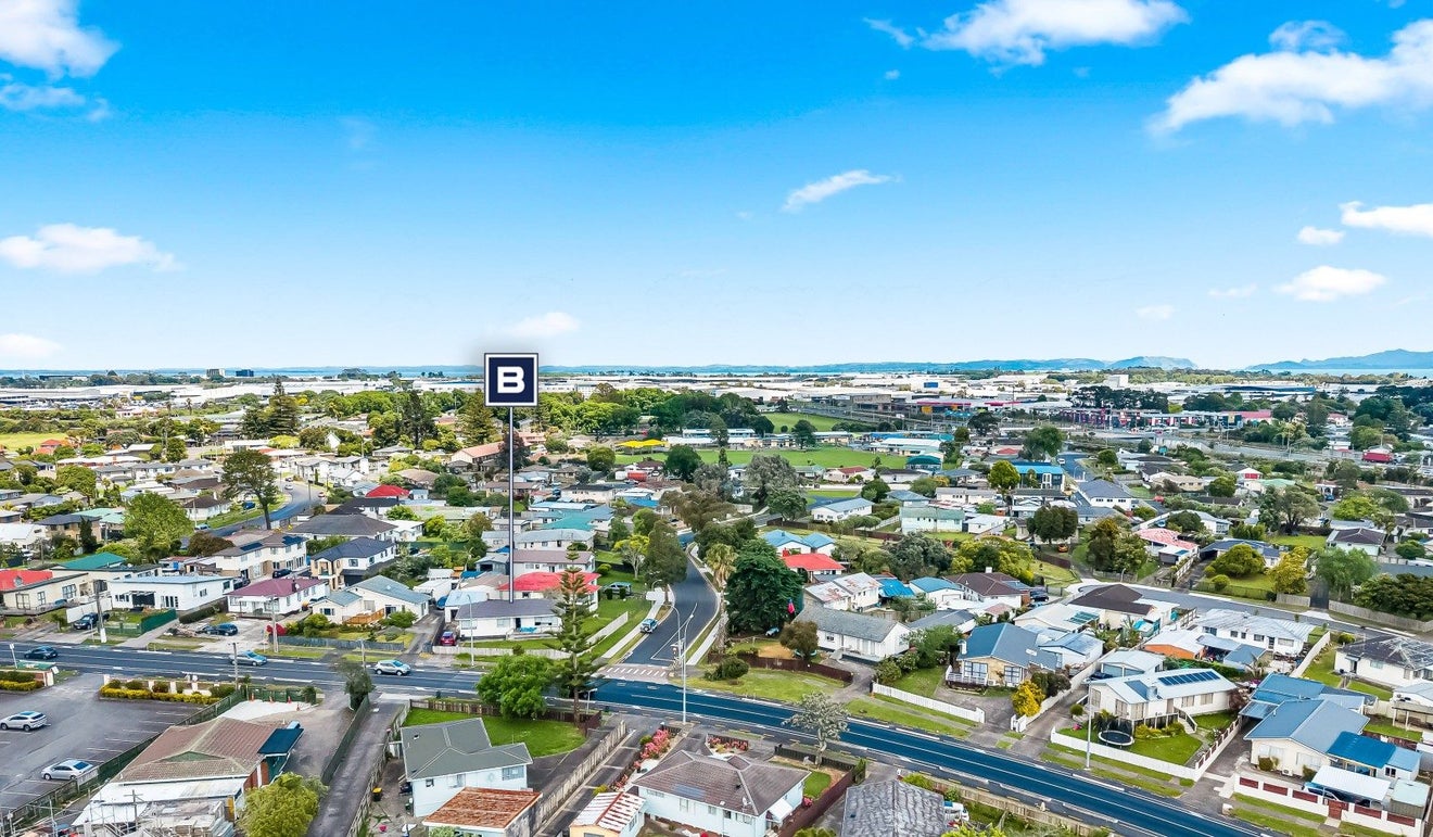 58 Thomas Road, Mangere, Auckland - Carousel 17