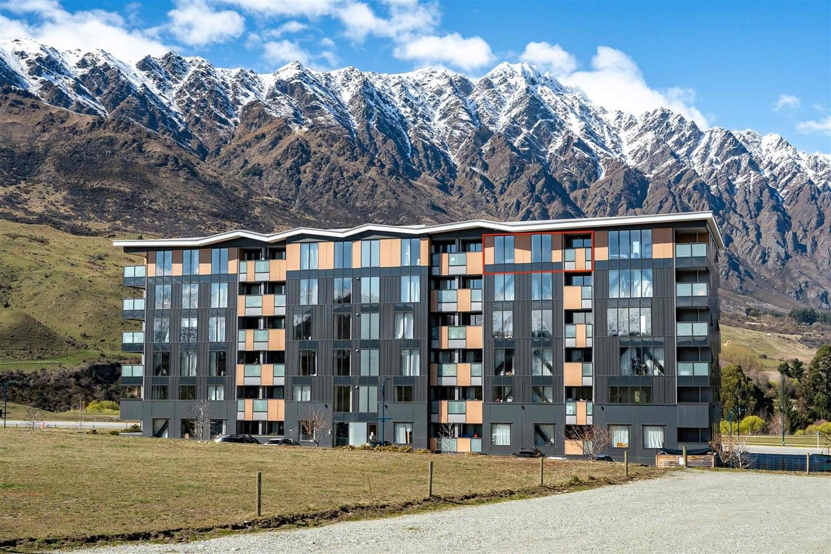 502/16 Mountain Ash Drive, Frankton, Queenstown - Carousel 1