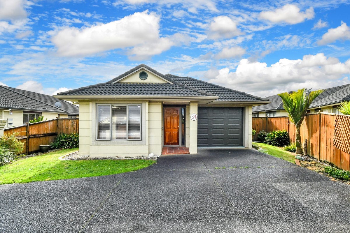 28 Taka Street, Takanini, Auckland - Carousel 2