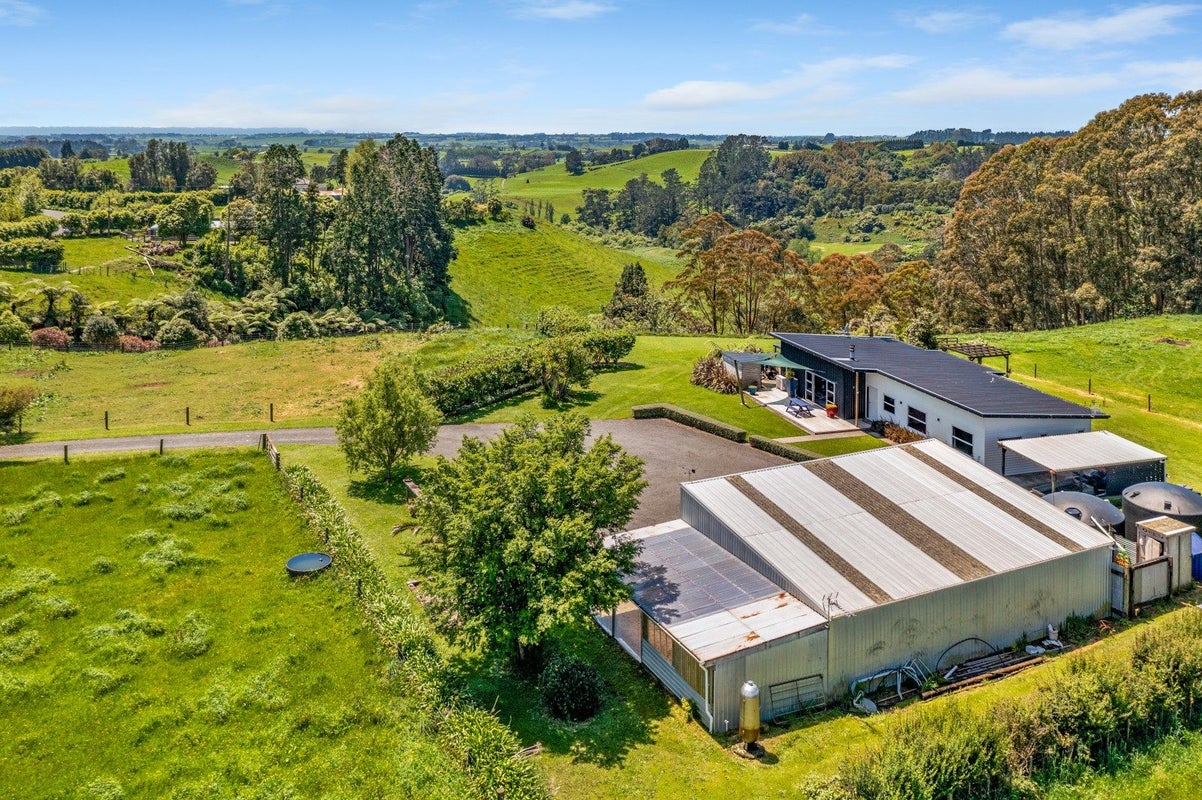 193A Ackworth Road, Lepperton, New Plymouth - Carousel 43