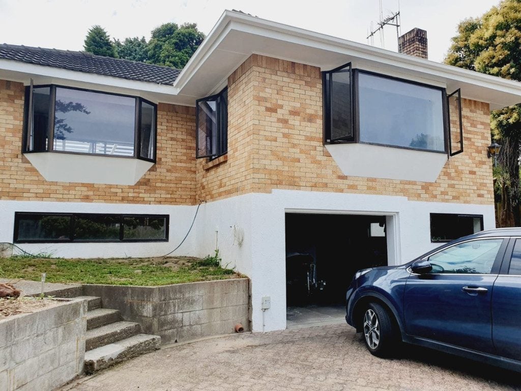 10 Kelvin Place, Hamilton East, Hamilton - Carousel 2