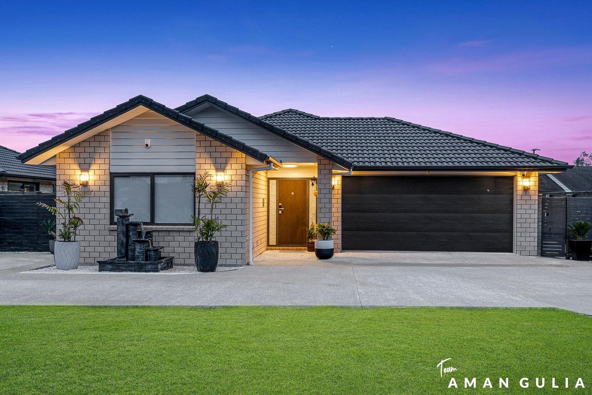 7 Kahika Grove, Huapai, Kumeu - Carousel 1