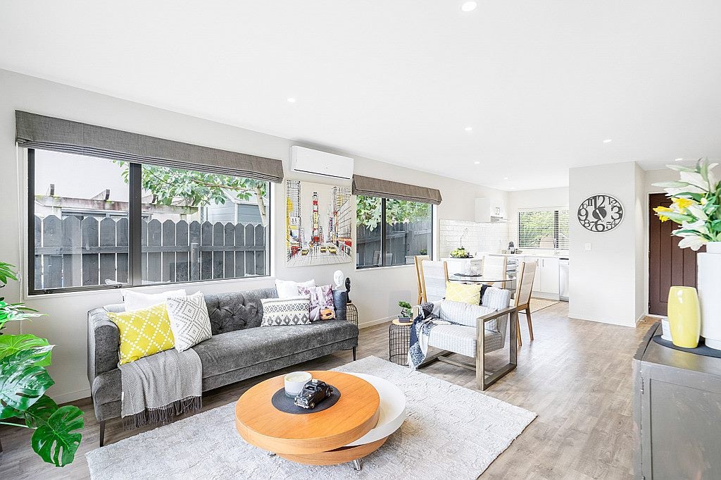 15 Spalding Rise, Golflands, Auckland - Carousel 2