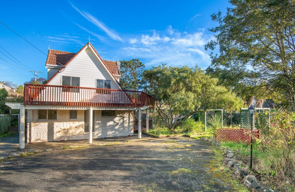 254 Middleton Road, Corstorphine, Dunedin - Carousel 1