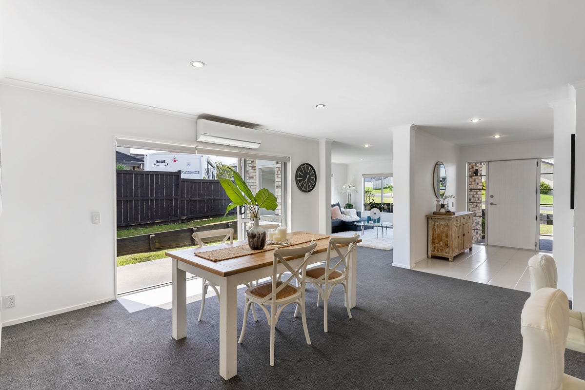 8 Te Puru Drive, Maraetai, Auckland - Carousel 53