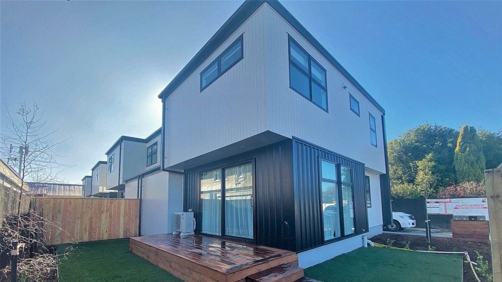 1/15 Tennyson Street, Sydenham, Christchurch - Carousel 2
