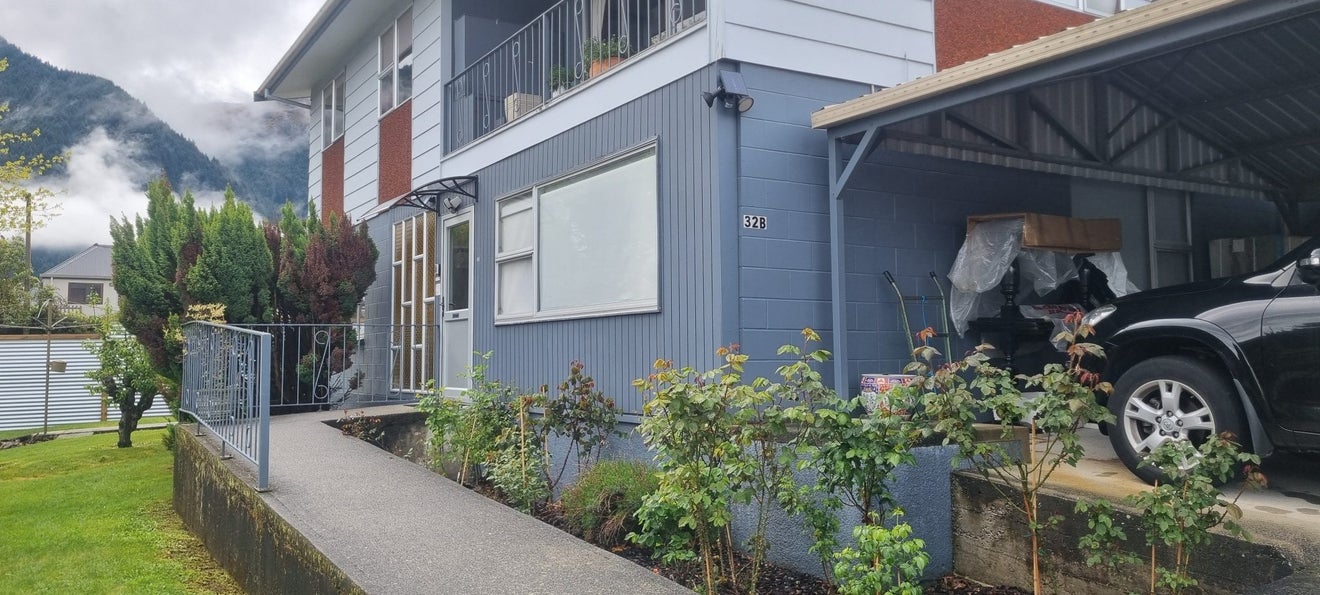32 Sydney Street, Queenstown, Queenstown - Carousel 2
