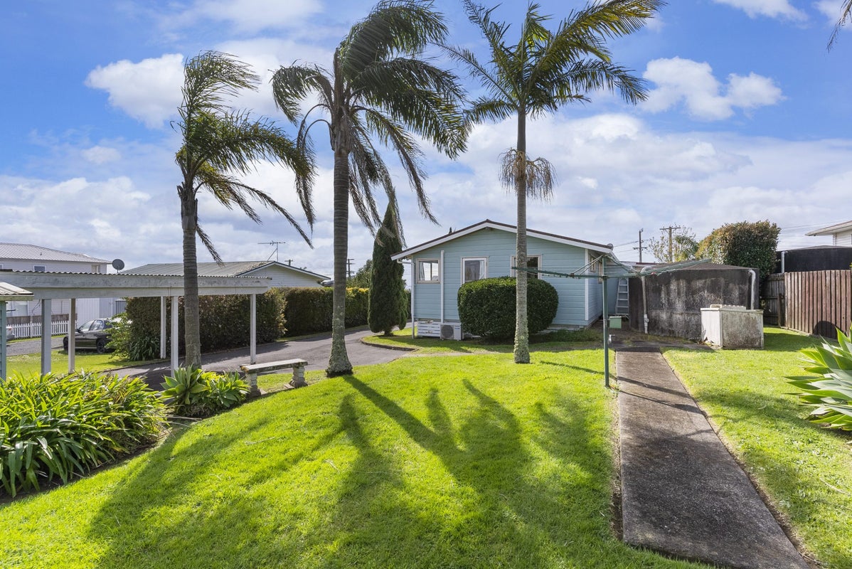 30 Karaka Road, Beachlands, Auckland - Carousel 2
