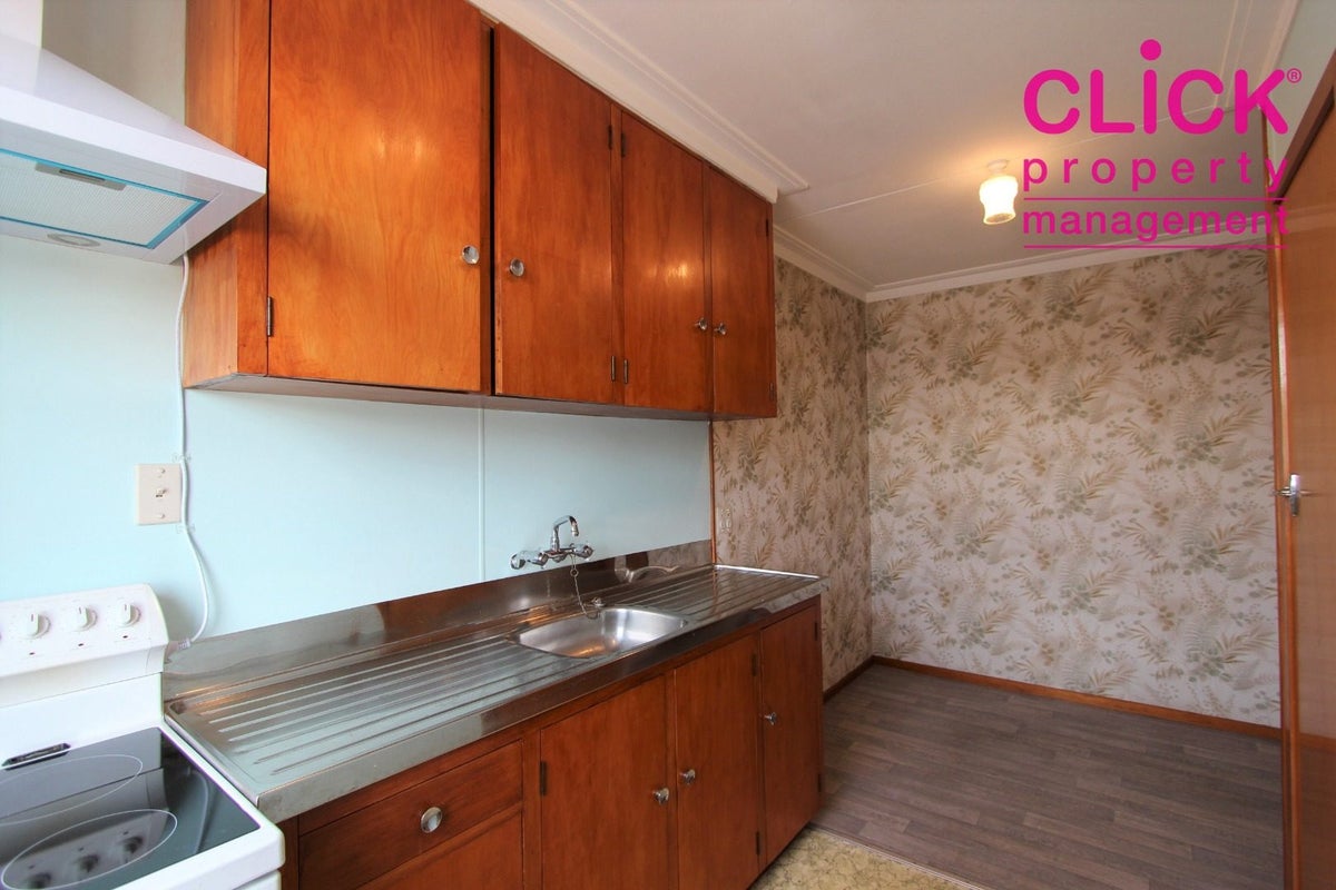 15C Prince Albert Road, Saint Kilda, Dunedin - Carousel 2
