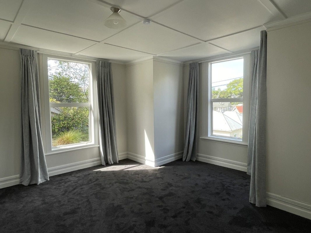 66 Lonsdale Street, Belleknowes, Dunedin - Carousel 1