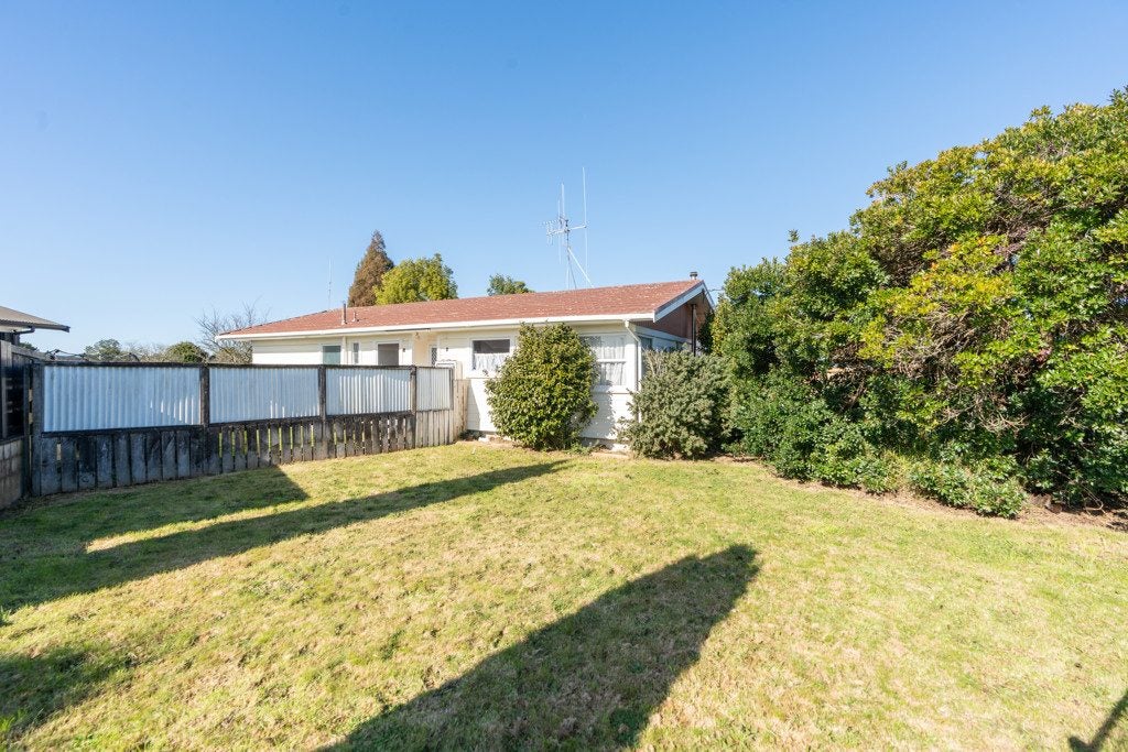 48 Mears Road, St Andrews, Hamilton - Carousel 1