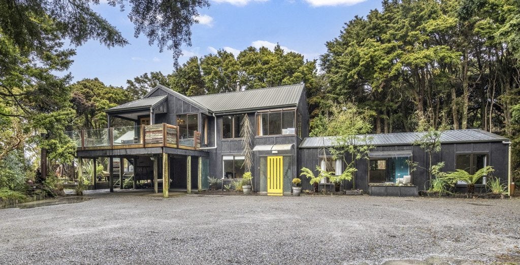 50 Huruhuru Road, Otatara - Carousel 1