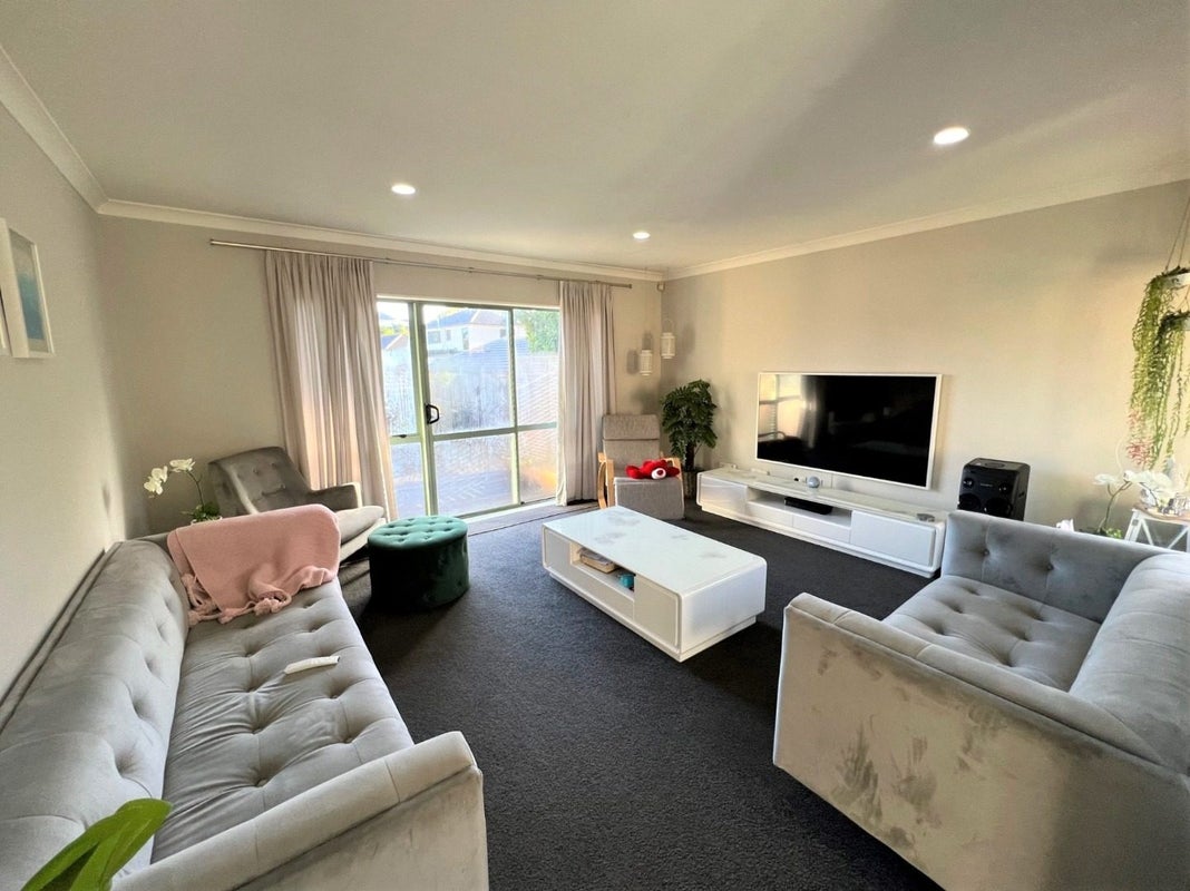 196C Hill Road, Manurewa, Auckland - Carousel 2