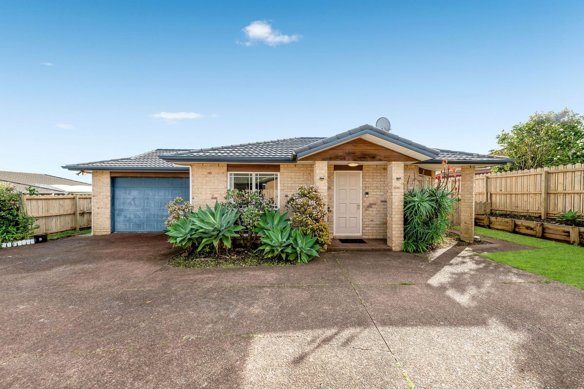 28 Farmdale Court, Flat Bush, Manukau City, Auckland - Carousel 1