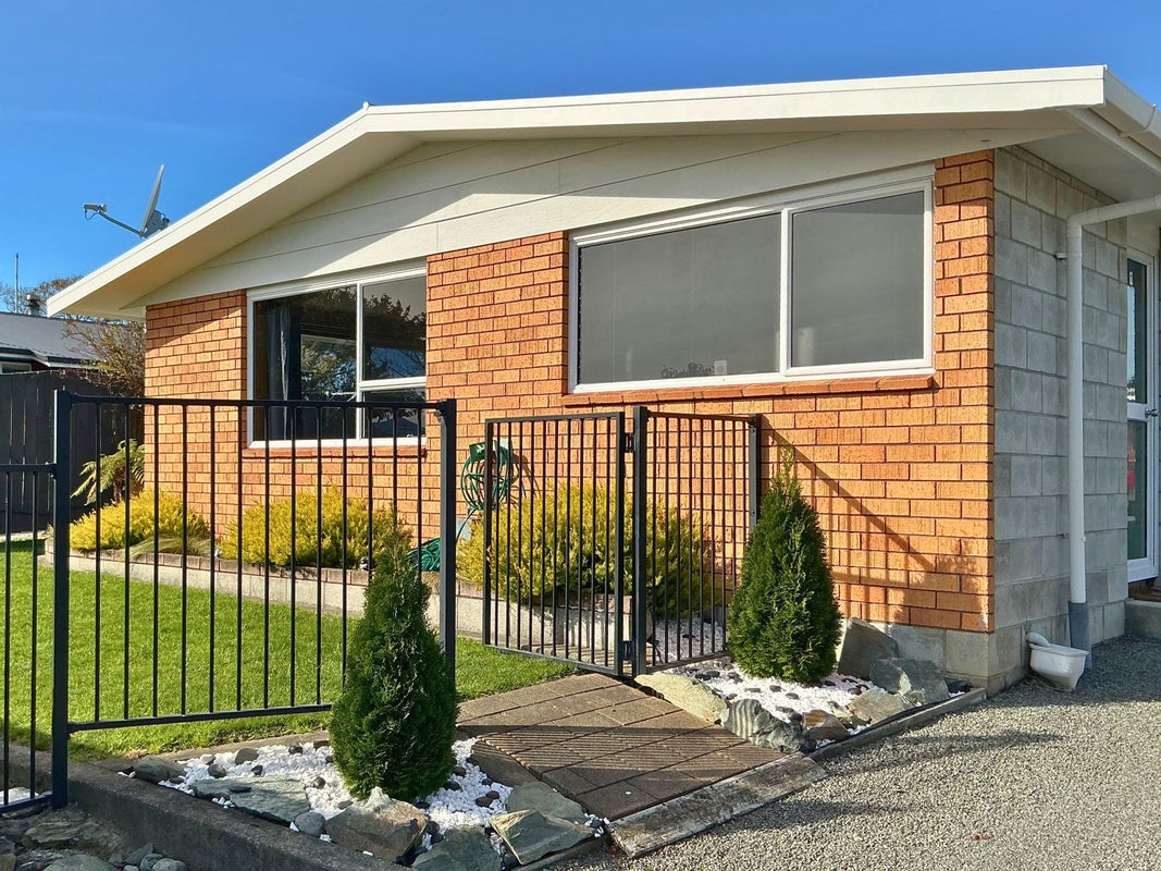 1/25 Shirtliff Street, Riversdale, Blenheim - Carousel 1