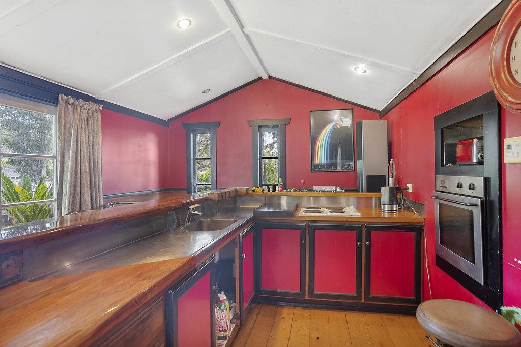 4 Pukeiti Road, Otahuhu, Auckland - Carousel 2