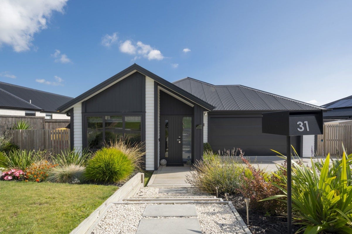 31 Ridge Drive, Omokoroa, Omokoroa - Carousel 1