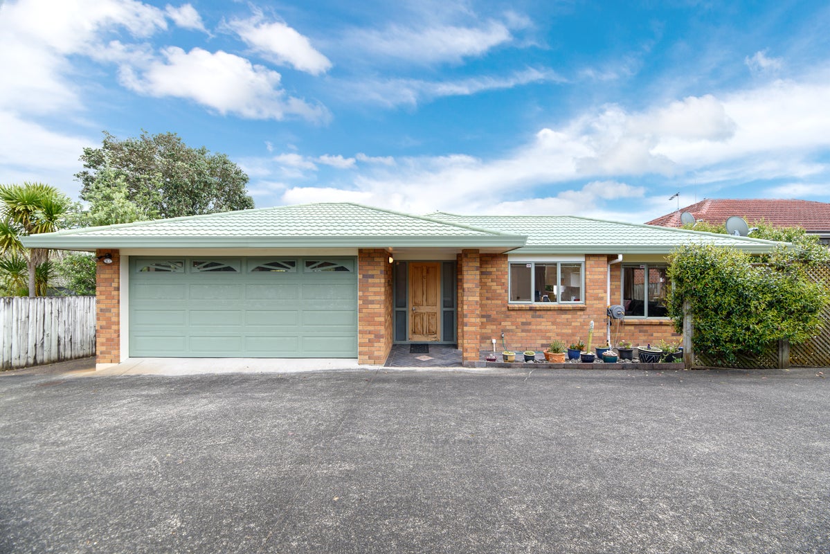 18C Heaphy Street, Blockhouse Bay, Auckland - Carousel 1