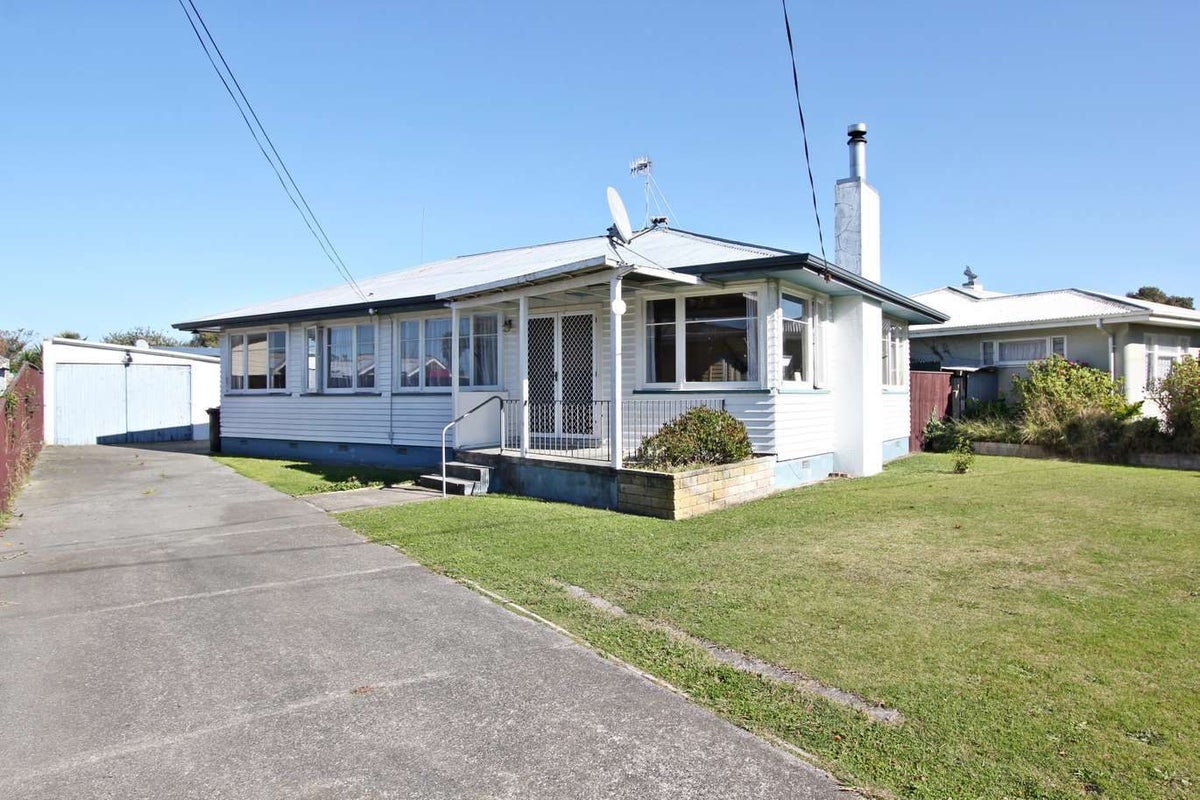 79 Geddis Avenue, Maraenui, Napier - Carousel 1