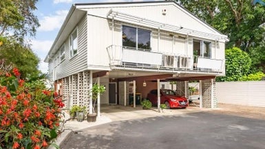 25 Penrose Street, Woburn, Lower Hutt - Carousel 1