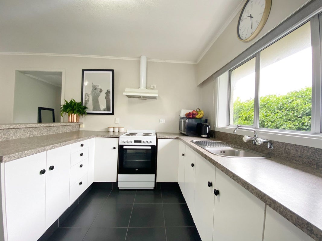 84 Gilberthorpes Road, Hei Hei, Christchurch - Carousel 2