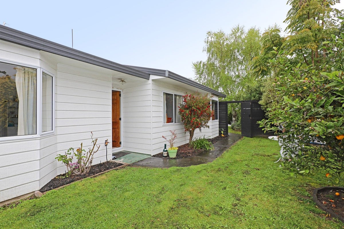 206 Avondale Road, Greenmeadows, Napier - Carousel 1