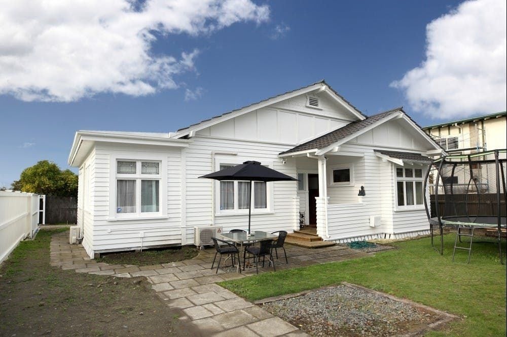219 Georges Drive, Napier South, Napier - Carousel 2