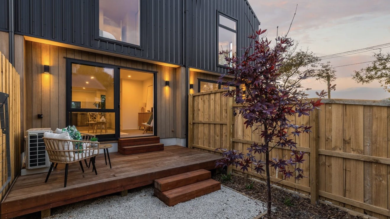 6/64 Ryan Street, Phillipstown, Christchurch - Carousel 1