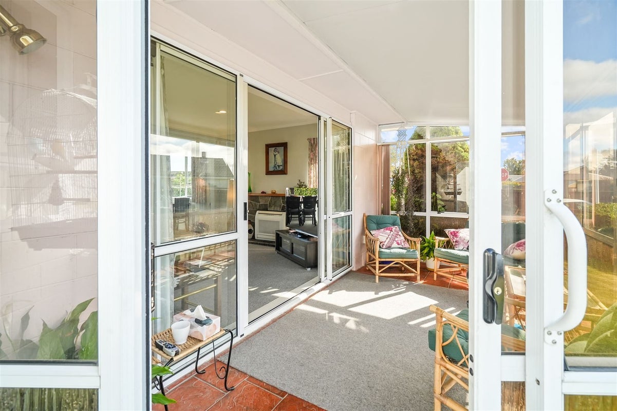 2 Whelan Place, Hei Hei, Christchurch - Carousel 2