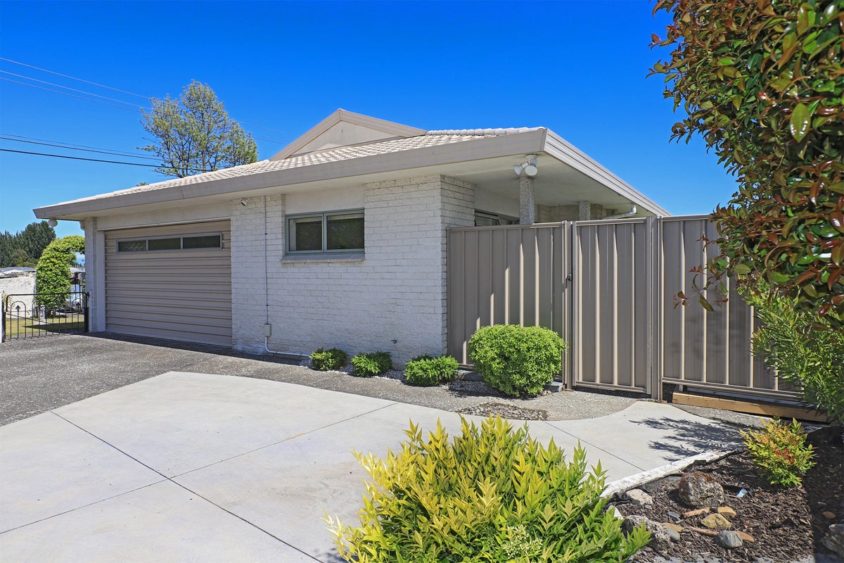 219 McLeod Street, Camberley, Hastings - Carousel 19