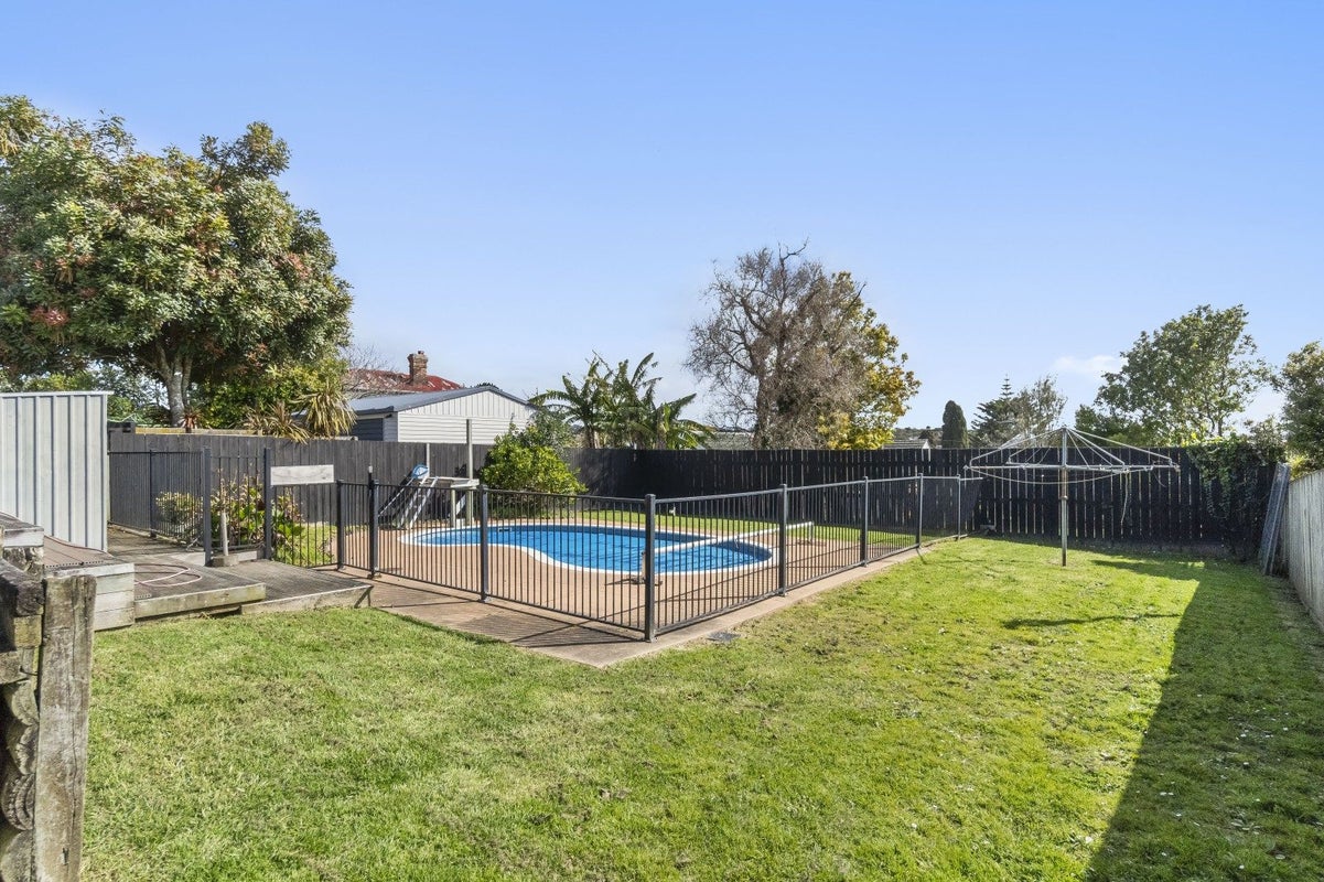 101 Astley Avenue, New Lynn, Auckland - Carousel 2