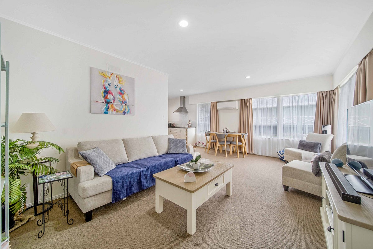 3/18 Nelson Street, Papakura, Auckland - Carousel 2