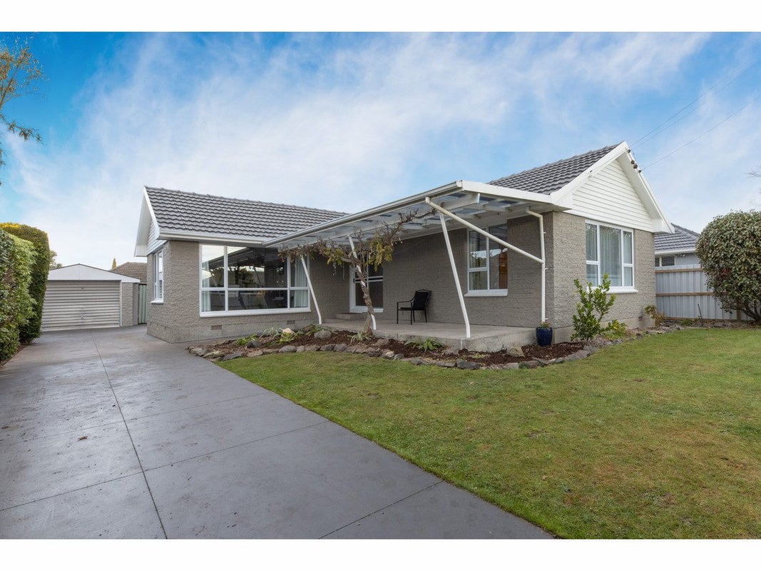 18 Everest Street, Burnside, Christchurch - Carousel 1