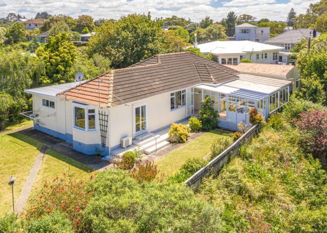 6 Bristow Street, Saint Johns Hill, Whanganui - Carousel 28