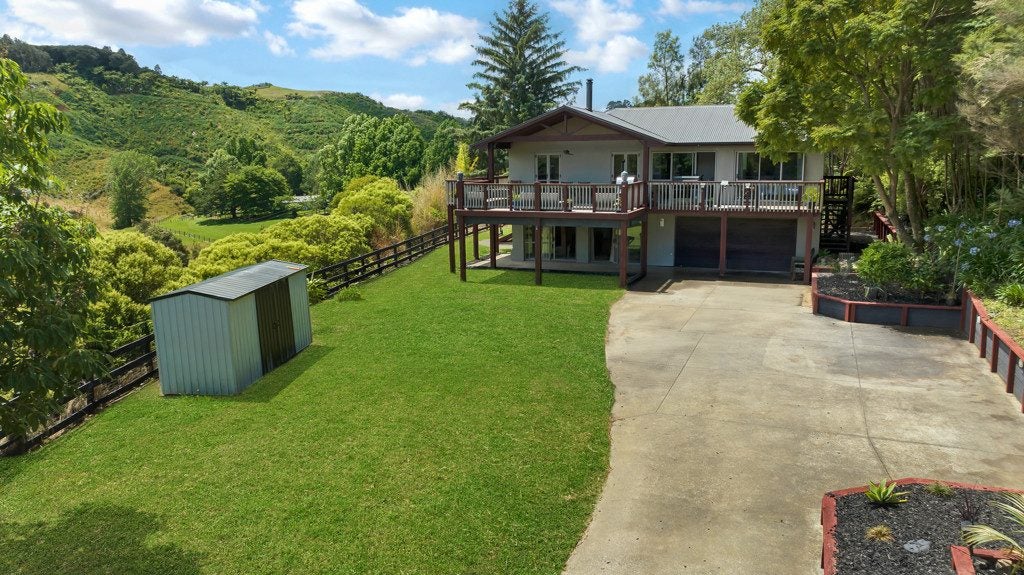 229 Skyhigh Road, Papakura - Carousel 2
