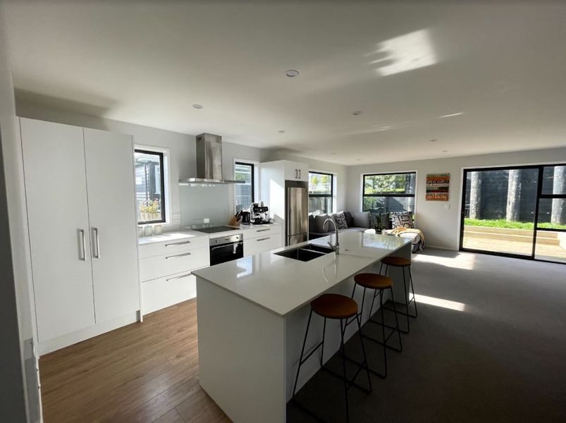 11B Pakaraka Drive, Papakura, Papakura - Carousel 2