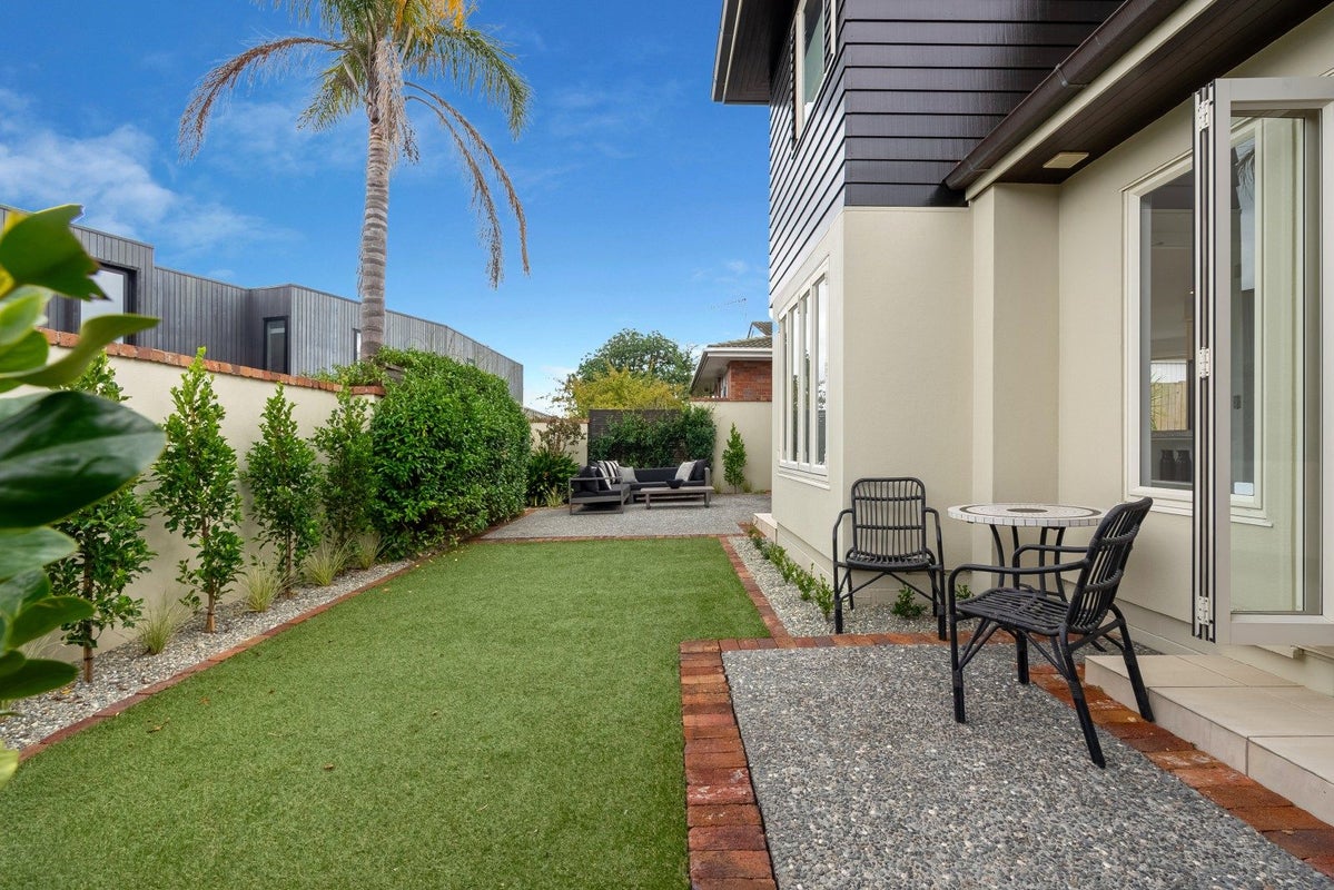 49A Long Drive, St Heliers, Auckland - Carousel 2