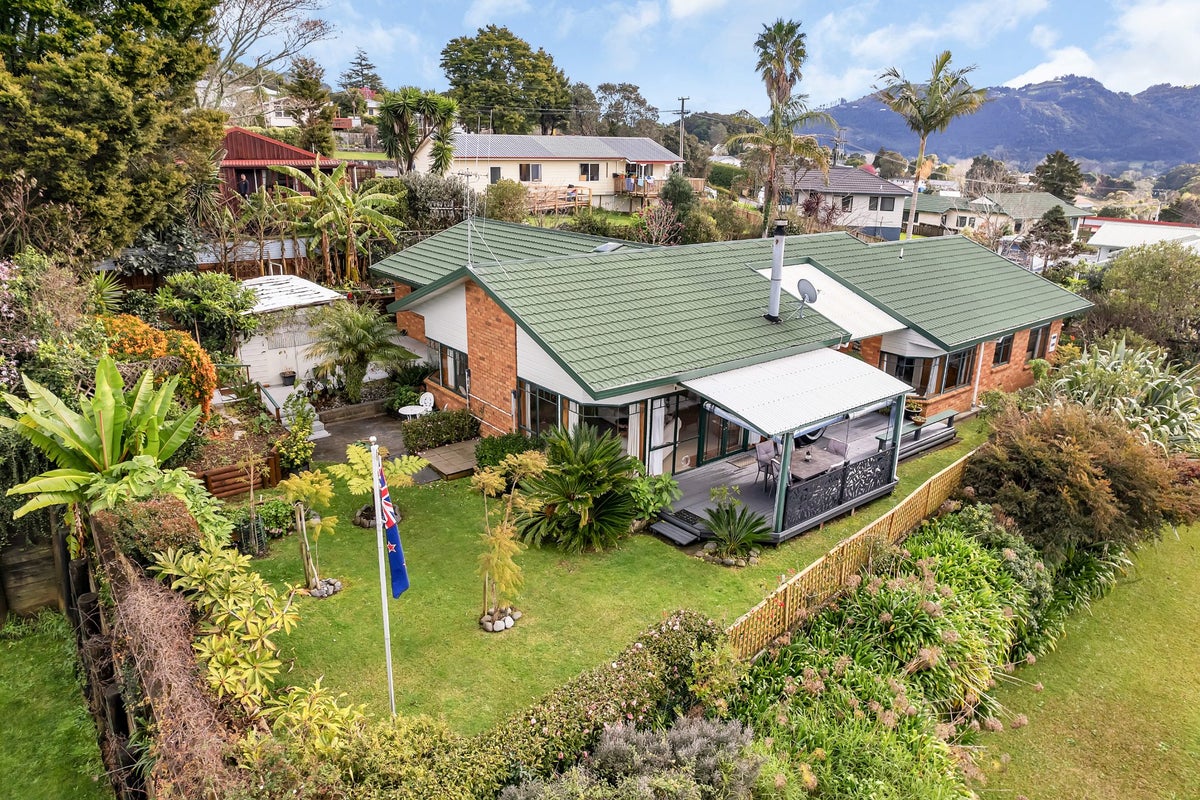 19 Gillingham Road, Kamo, Whangarei - Carousel 1