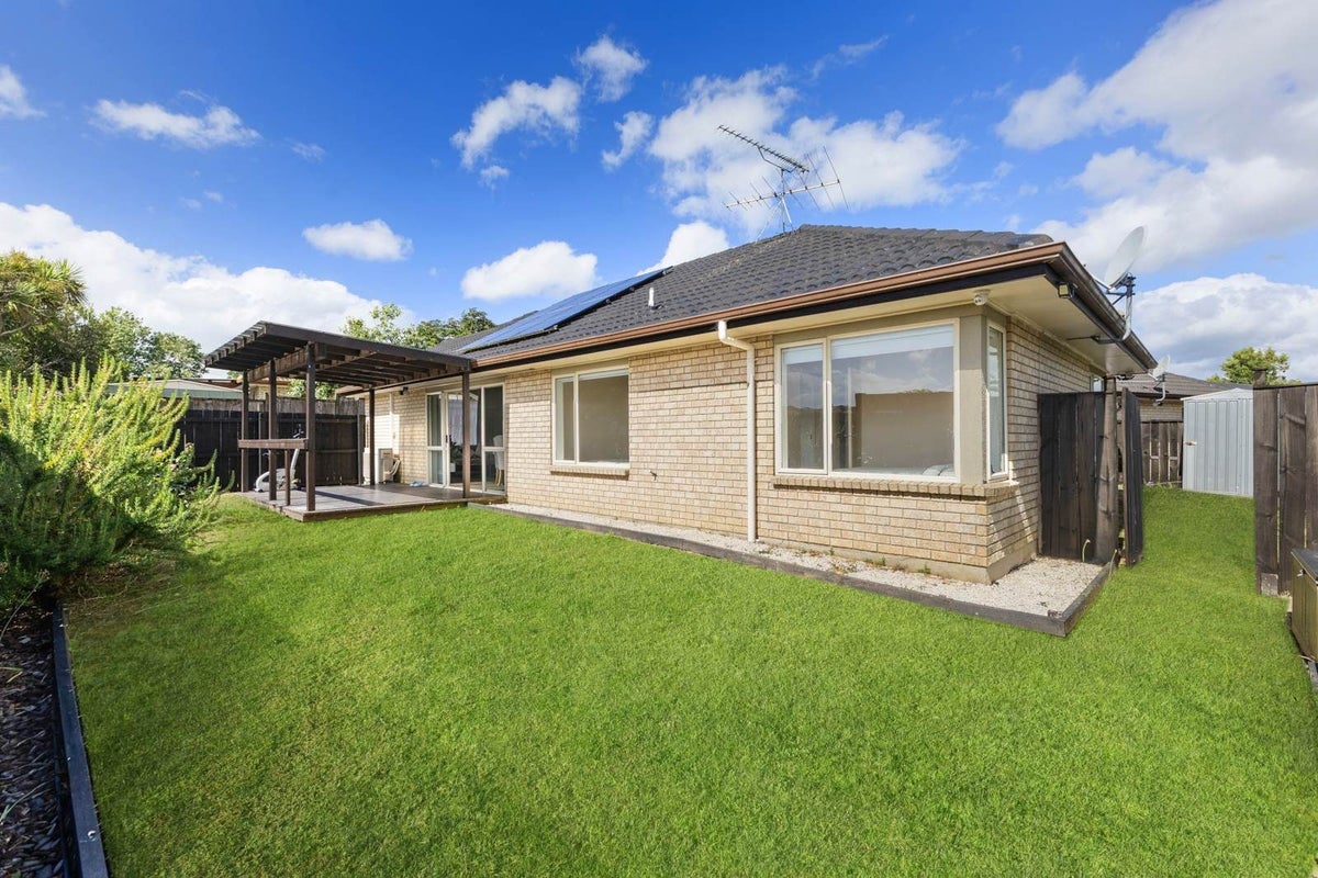 78A Riverton Drive, Randwick Park, Auckland - Carousel 2