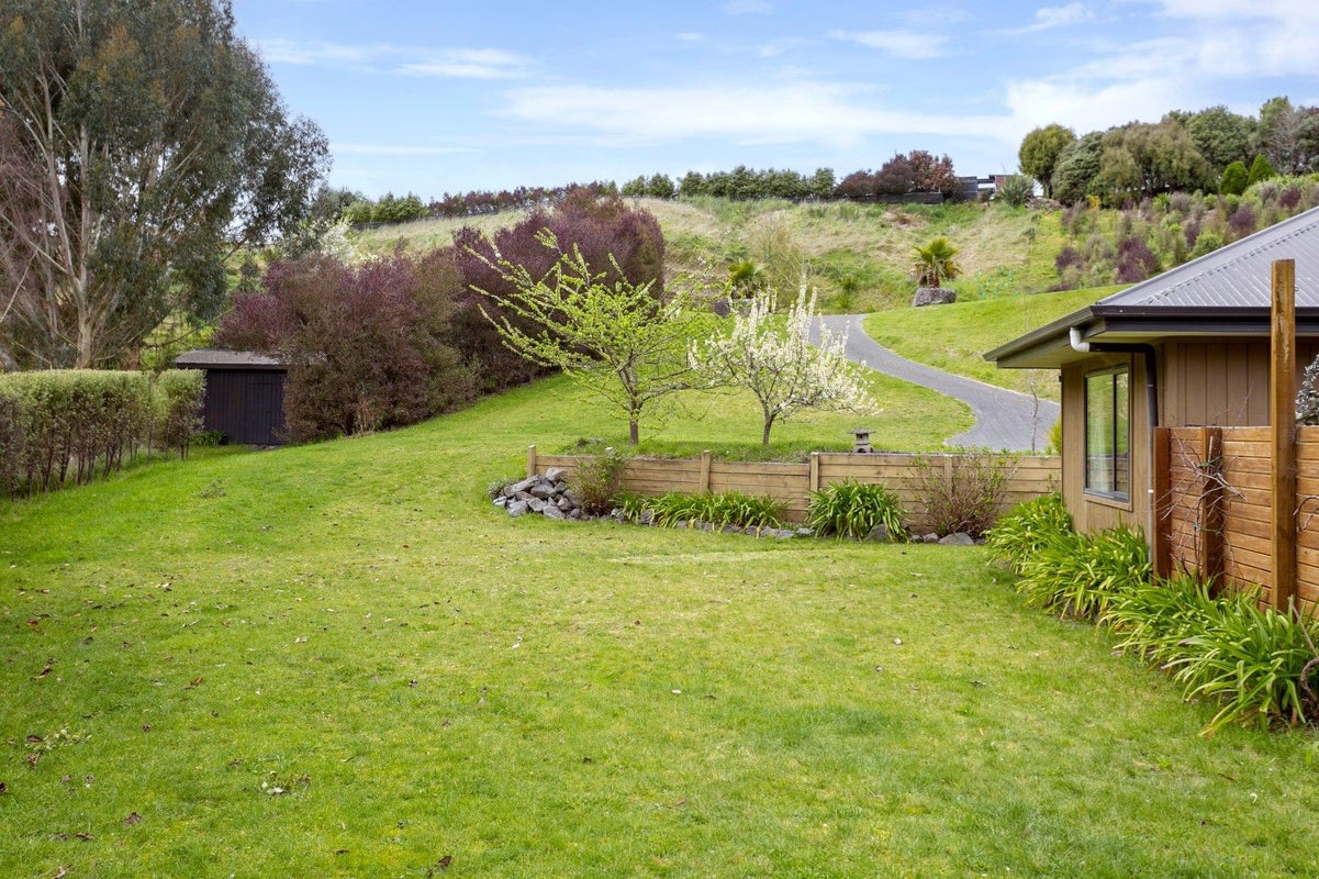 35 Dalmore Way, Acacia Bay, Taupo - Carousel 2