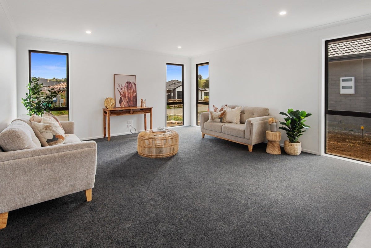9 Cascade Crescent, Tikipunga, Whangarei - Carousel 1