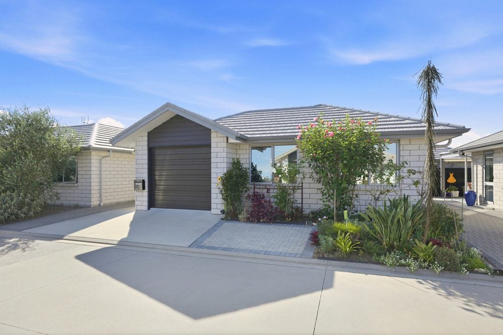 5 Lance Way, Papamoa - Carousel 2